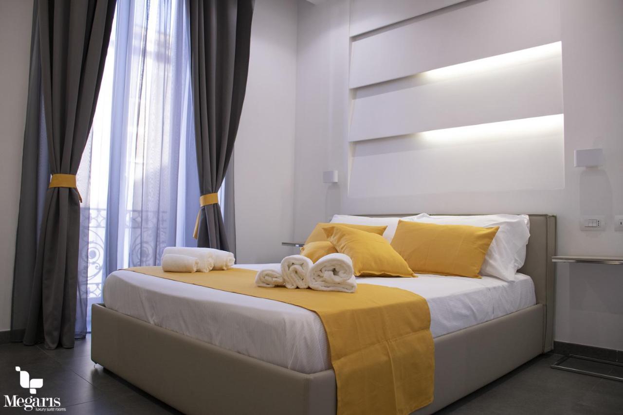 Megaris Luxury Suite Rooms Napoli Exterior foto
