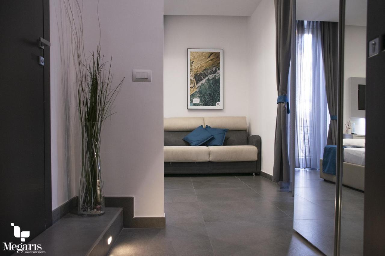 Megaris Luxury Suite Rooms Napoli Exterior foto