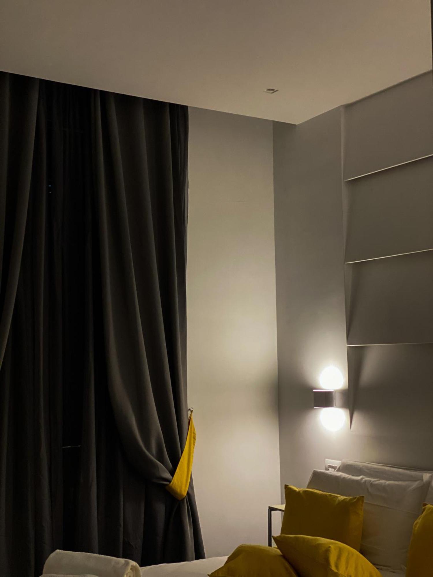 Megaris Luxury Suite Rooms Napoli Exterior foto